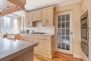 Photo 29- click for photo gallery